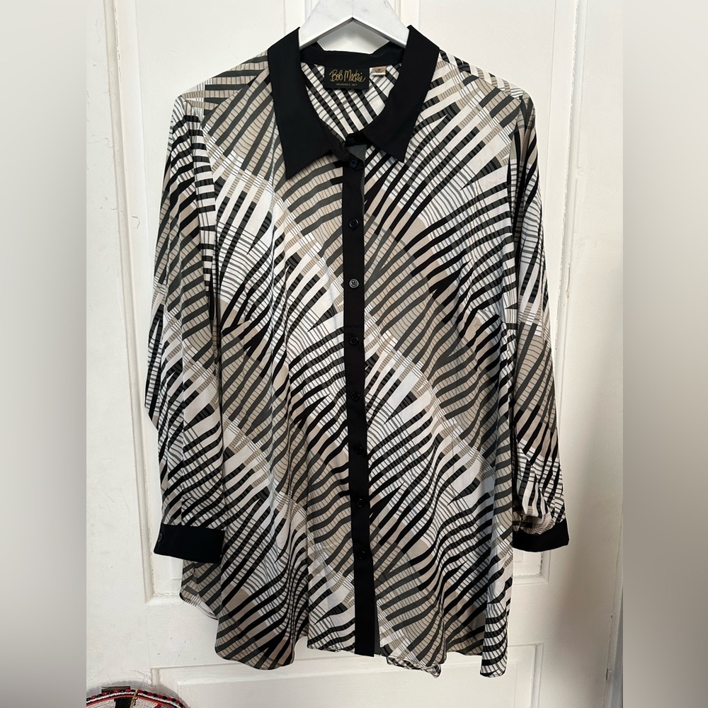 Bob Mackie Wearable Art Women's Button Up Shirt Black White Tan 1X